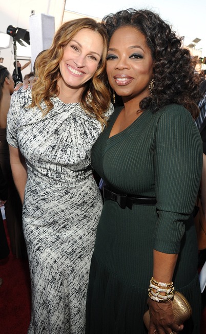 Stars Who Love Oprah, Julia Roberts, Oprah Winfrey